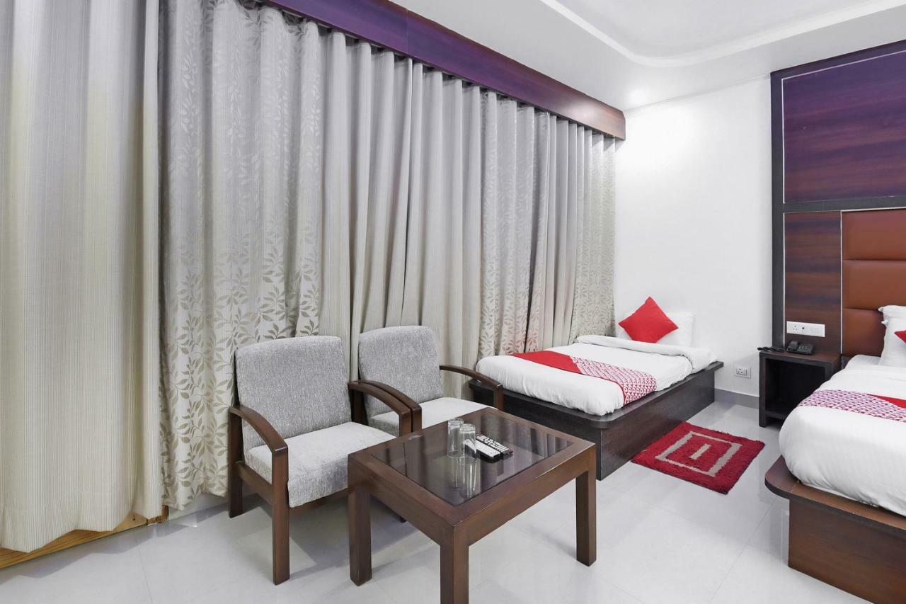 Oyo 23533 Mount View 호텔 Kulu 외부 사진